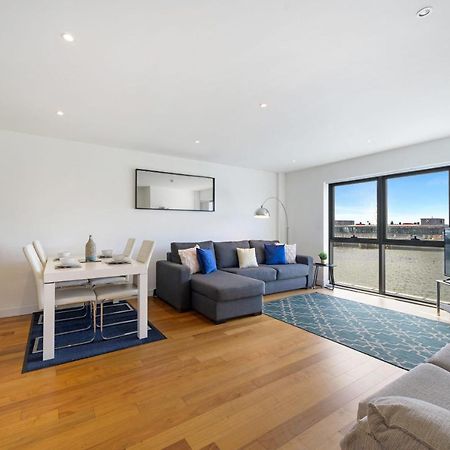 Host & Stay - Waterfront View Liverpool Extérieur photo