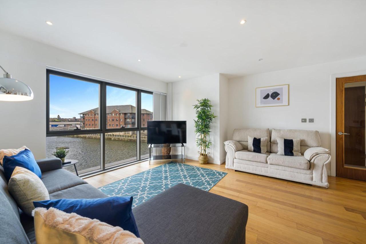 Host & Stay - Waterfront View Liverpool Extérieur photo