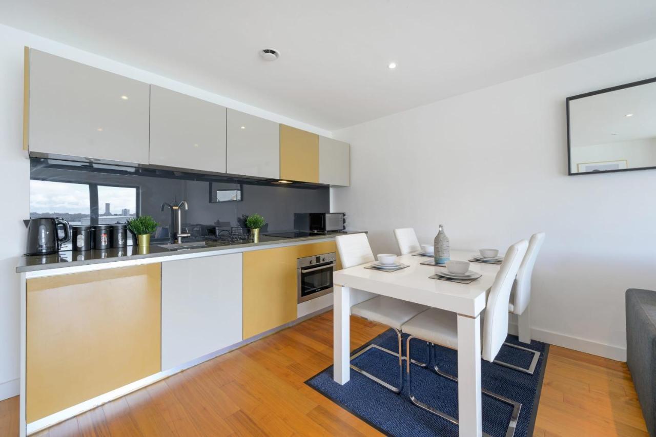Host & Stay - Waterfront View Liverpool Extérieur photo