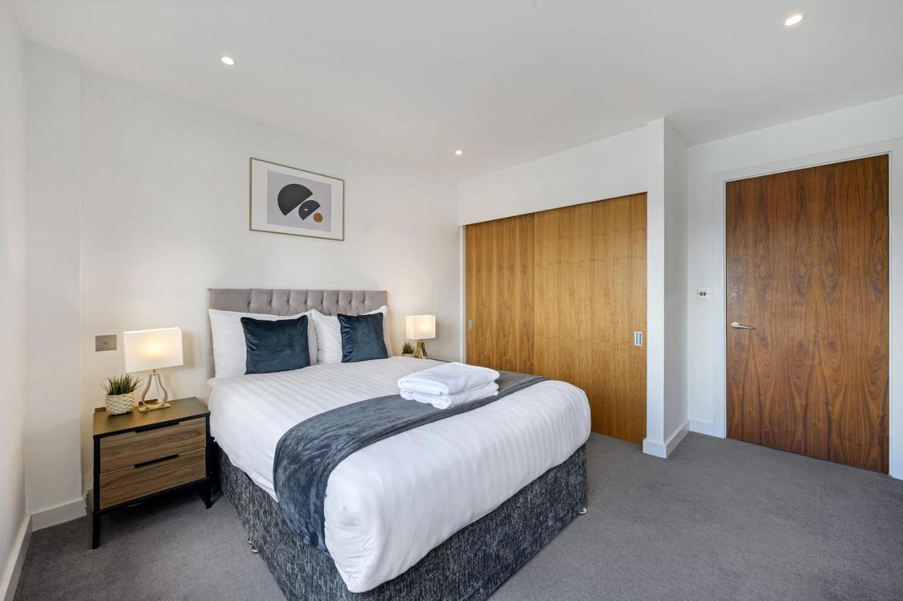 Host & Stay - Waterfront View Liverpool Extérieur photo
