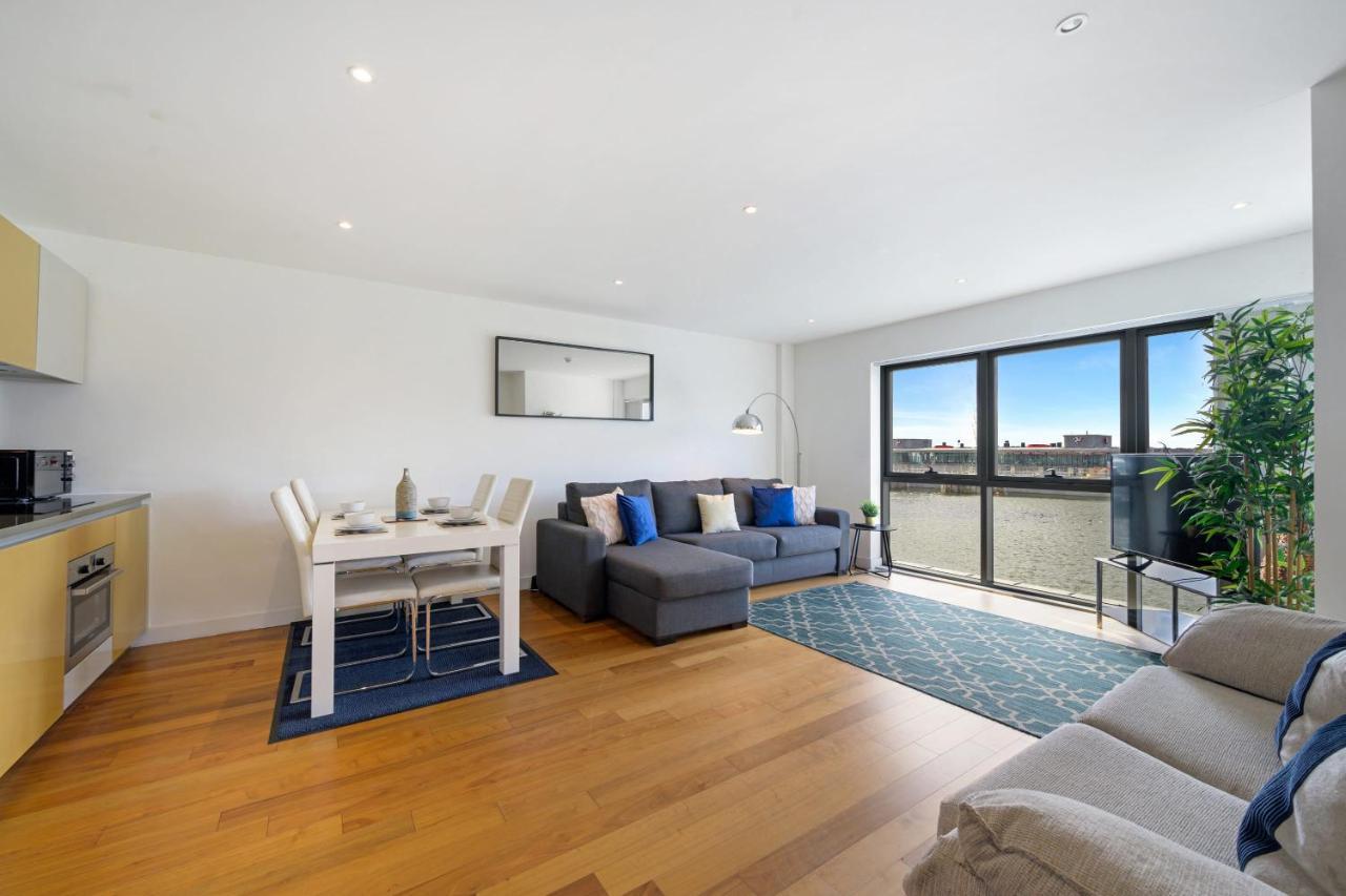 Host & Stay - Waterfront View Liverpool Extérieur photo